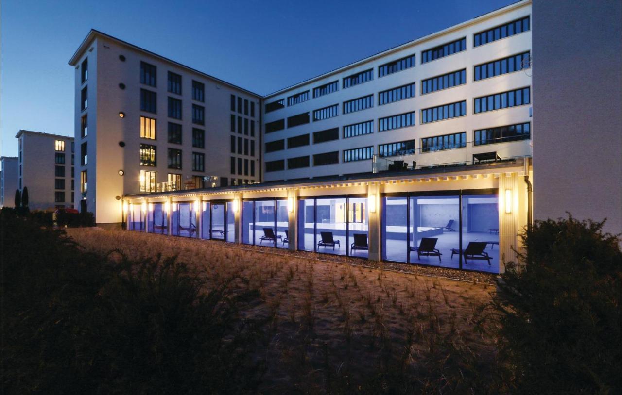 Moon Apartment Binz